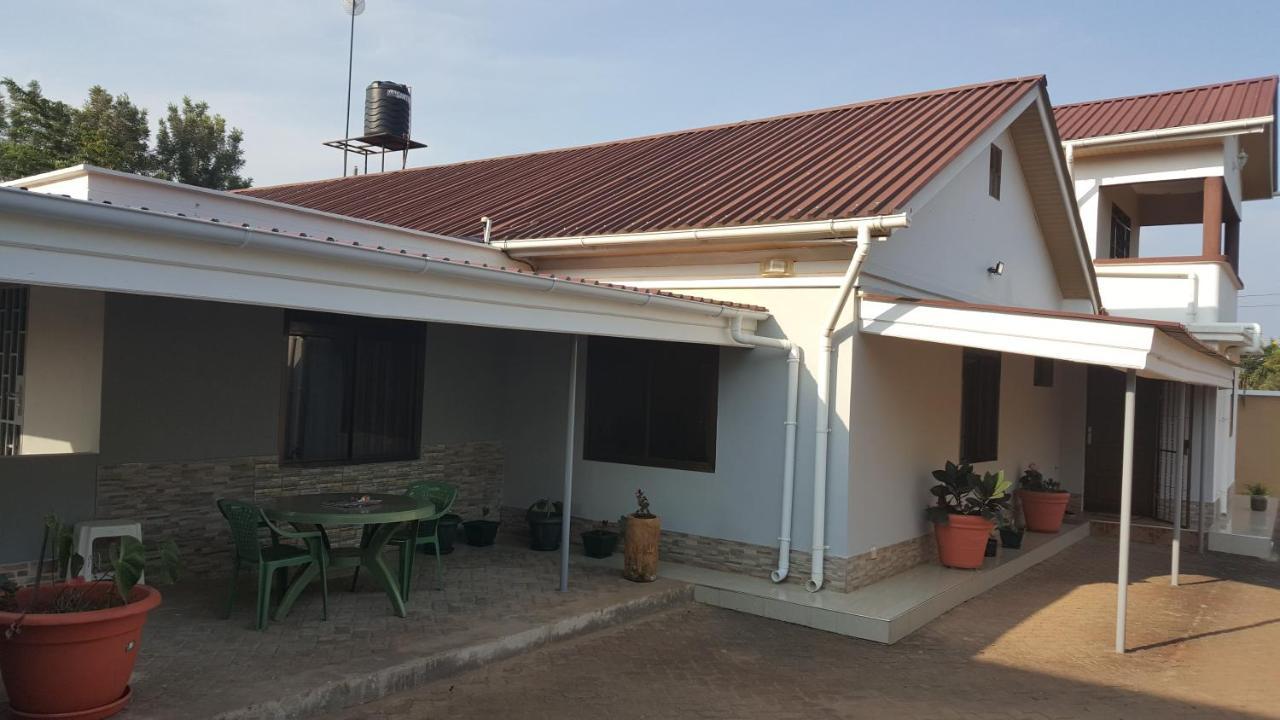 Kilimanjaro Country House Moshi Extérieur photo