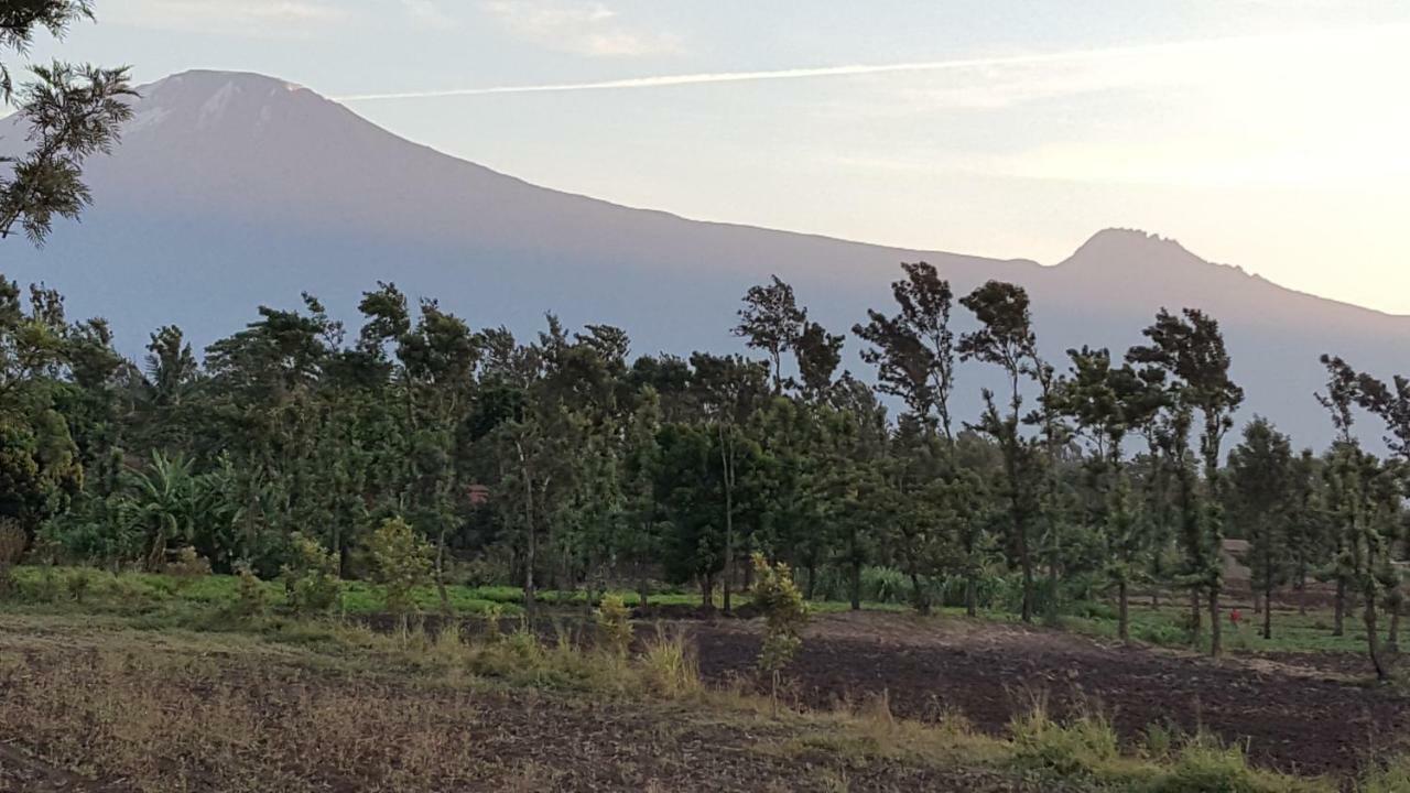 Kilimanjaro Country House Moshi Extérieur photo